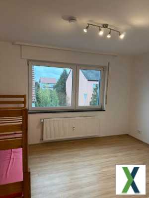 Foto Helle, renovierte 2-Zimmerwohnung mit Balkon in Weiterstadt