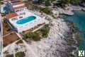 Foto Exquisite Villa am Wasser mit Pool zum Verkauf auf der Insel Korcula in Kroatien