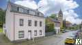 Foto Schönes Platzwunder - Einfamilienhaus mit Innenhof, Dachterrasse und großem Garten am Waldrand