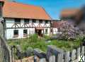 Foto Bauernhaus mit großem Grundstück