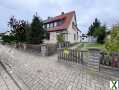 Foto Doppelhaus (Vorderhaus) mit Garten und Garage zu vermieten