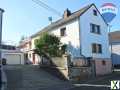 Foto Frisch renoviert: Einfamilienhaus mit 5-ZKB, großer Dachterrasse und Garage in Eppenrod