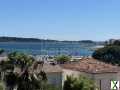 Foto CANNES, PALM BEACH : Appartement 4 pièces moderne avec une piscine, vue panoramique