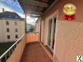 Foto Großzügige Wohnung mit Balkon und moderner Einbauküche