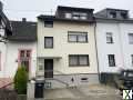 Foto Einfamilienhaus mit kleinem Garten, Balkon und Terrasse - ideal für große Familien