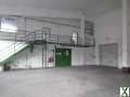 Foto Halle 800 m² mit großem Tor, Büro- und Sanitärräume