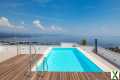 Foto PENTHOUSE MIT SCHWIMMBAD-OBATIJA
