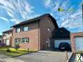 Foto Freistehendes Einfamilienhaus mit Garage in Eschweiler-Kinzweiler