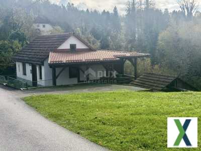 Foto GORSKI KOTAR, SEVERIN NA KUPI-Interessantes Einfamilienhaus in Flussnähe