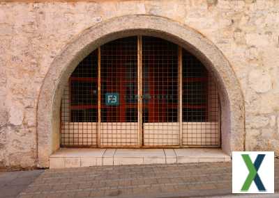 Foto VODICE, Geschäftsräume, Erdgeschoss, Zentrum