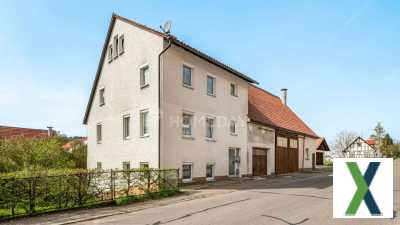 Foto Attraktives Bauernhaus mit Scheune, Pferdeboxen und schönem Grundstück in St. Johann - Würtingen