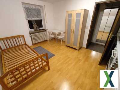 Foto 1-Zimmer-Apartment - Möbliert - Mit Badezimmer und Küchenzeile