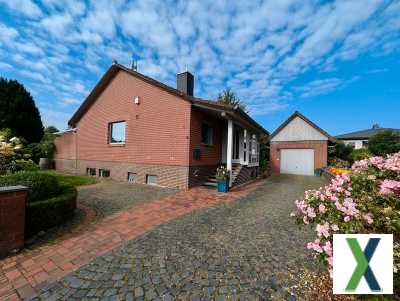 Foto Gepflegtes Einfamilienhaus mit Kaminofen, Wohnkeller und schönem Garten in Mandelsloh