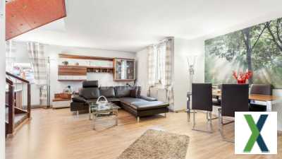 Foto Attraktive Maisonette-Wohnung mit 2 Zimmern und zwei Dachterrassen in Fürth