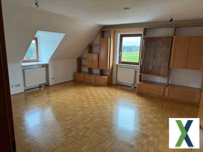 Foto Schone helle 4 Zimmer DG-Wohnung