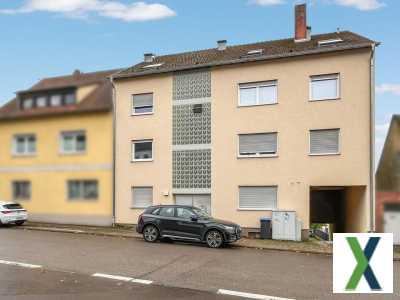 Foto Mehrfamilienhaus mit 7 Wohneinheiten und Garagen, vermietet, in attraktiver Wohnlage von St. Ingbert