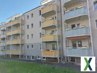 Foto Gemütliche 3-Raum-Wohnung mit Balkon Nahe Stadtzentrum.