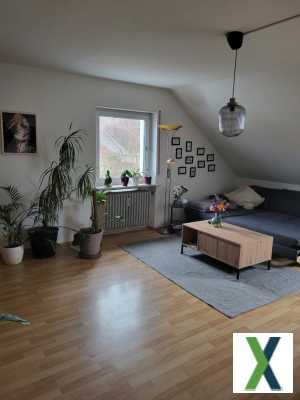 Foto Helle, großzügige Dachgeschosswohnung in ruhiger Lage in Poxdorf