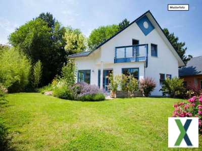 Foto Doppelhaushälfte in 93128 Regenstauf, Ringstr.