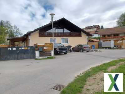 Foto Landhaus mit 3 Wohneinheiten im Bayerischen Wald. Ortsrand-Ruhelage.