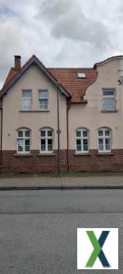 Foto Charmantes Einfamilienhaus mit Garten und Swimmingpool