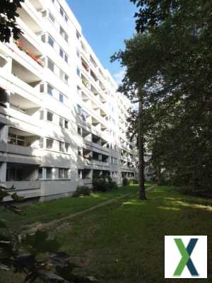 Foto PRIVAT-Verkauf, BEZUGSFREI, 3 Zi. mit Süd-Loggia in Westend-Lage