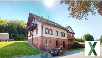 Foto charmates Einfamilienhaus nebst Garage und Lagergebäude + Option auf Bauplatz