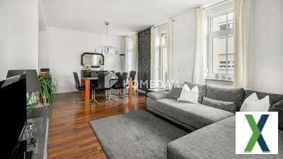 Foto Altbaucharme trifft auf modernen Komfort  Ihr neues Zuhause mit Balkon!