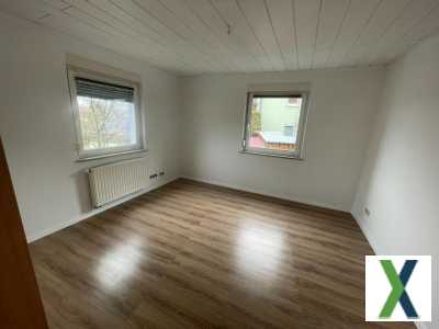 Foto zu Miete 3-Zi-Terrassenwohnung und EBK in Schonungen