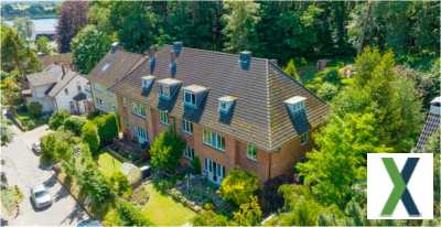 Foto Altbau-Traum im sanierten Gründerzeithaus  Blick ins Grüne & mit großem Garten!