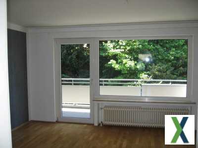 Foto Remscheid - 4 Zimmer-Wohnung in gepflegtem 6 Parteien Wohnhaus