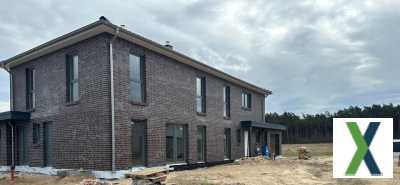Foto Moderne Doppelhaushälfte - Erstbezug nach Neubau!